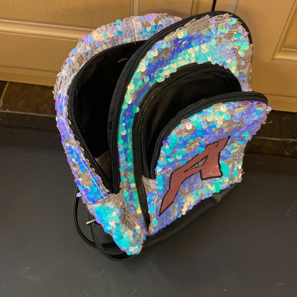 Small kids Mini backpack. Monogram “A”. Sequins flippy design. Multiple pockets - Picture 3 of 3